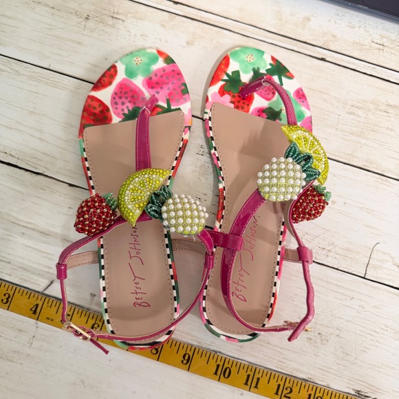 Betsey Johnson Aniston Sandals Womens 8.5 Pink Fruit Beaded Charms Thong Flat - Picture 12 of 13